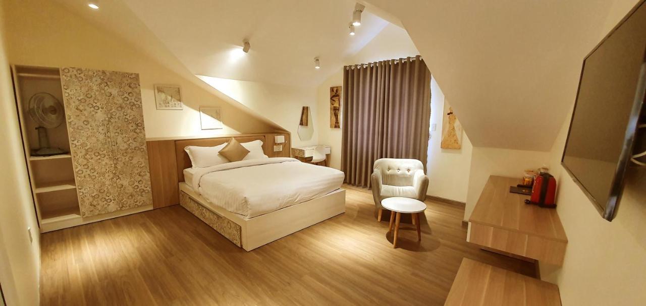 Vy Anh Hotel Dalat Exteriör bild
